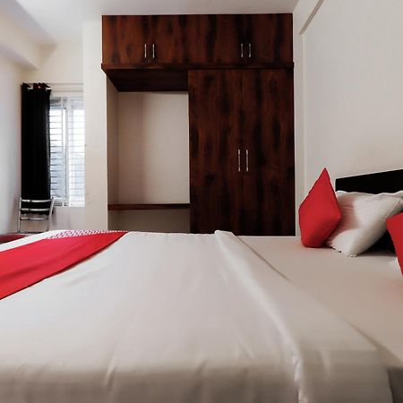 Super Gn Collection O Near Rajajinagar Industrial Estate Hotel Bangalore Exterior photo