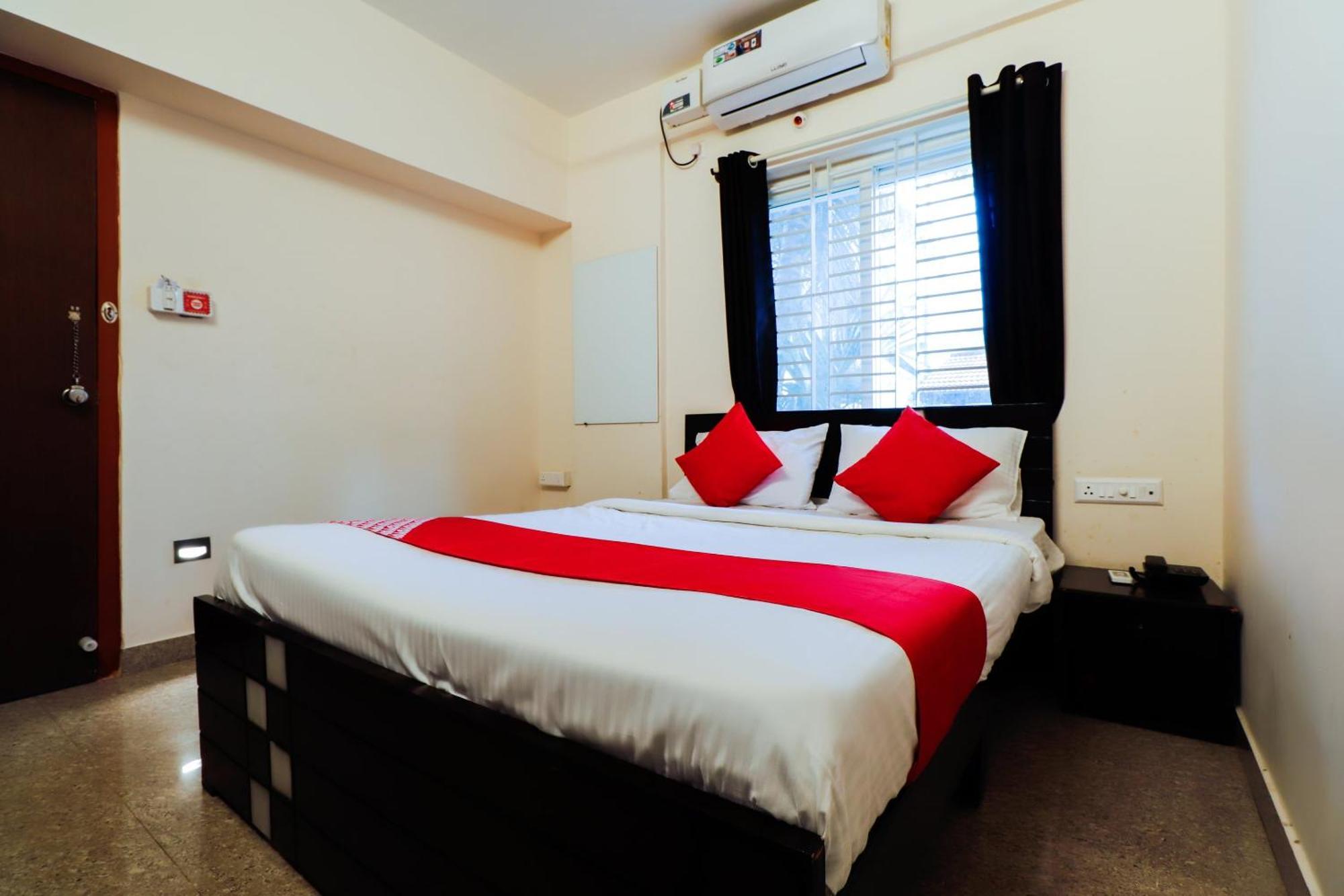 Super Gn Collection O Near Rajajinagar Industrial Estate Hotel Bangalore Exterior photo
